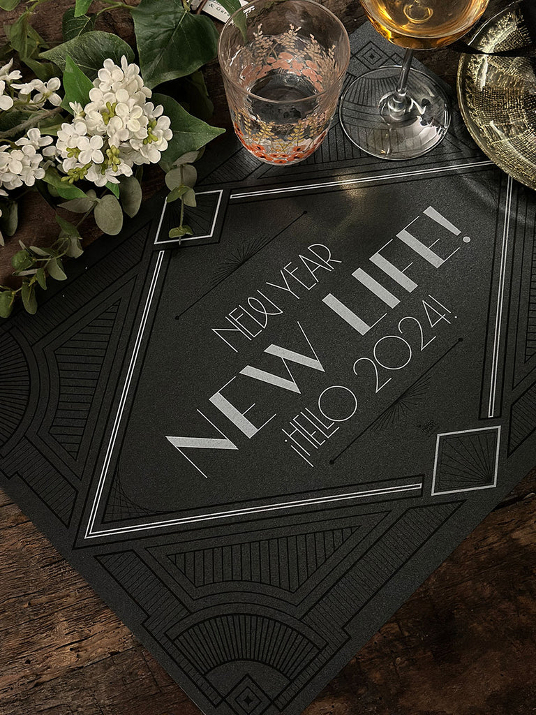 Black Placemat · Art Deco 2024