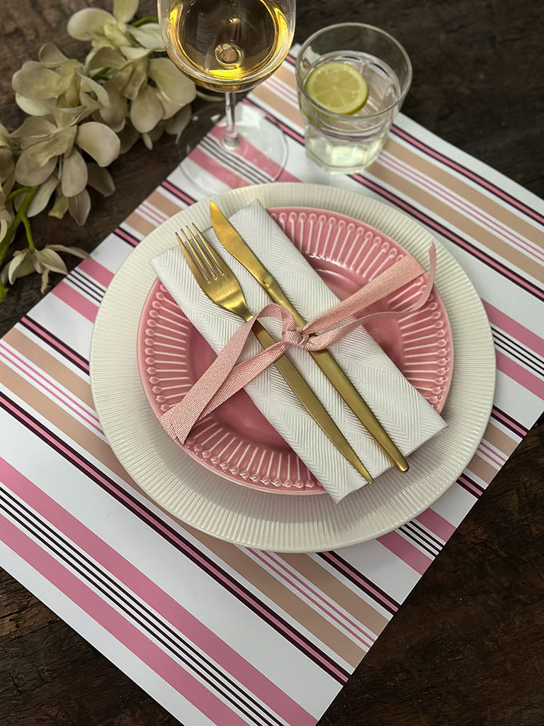 White Placemat · Stripes