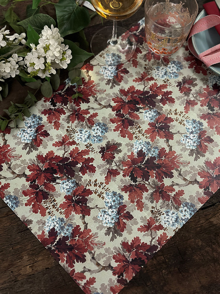 White Placemat · Wisteria