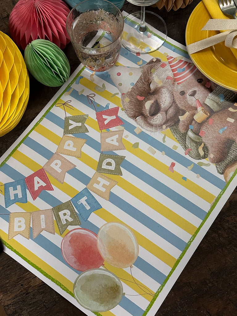 White Placemat · Stripes Otter