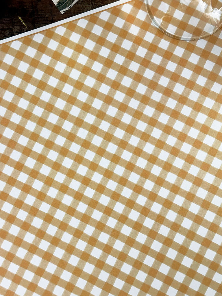 White Placemat · Vichy Yellow