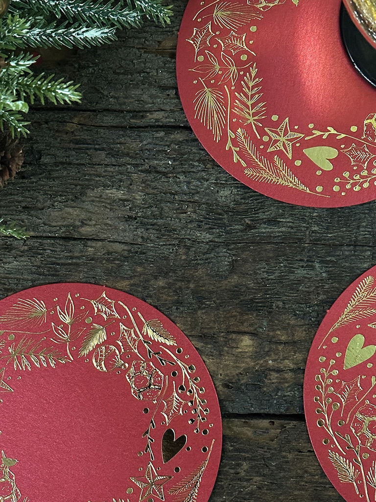 Round Coasters · Gold Wreath