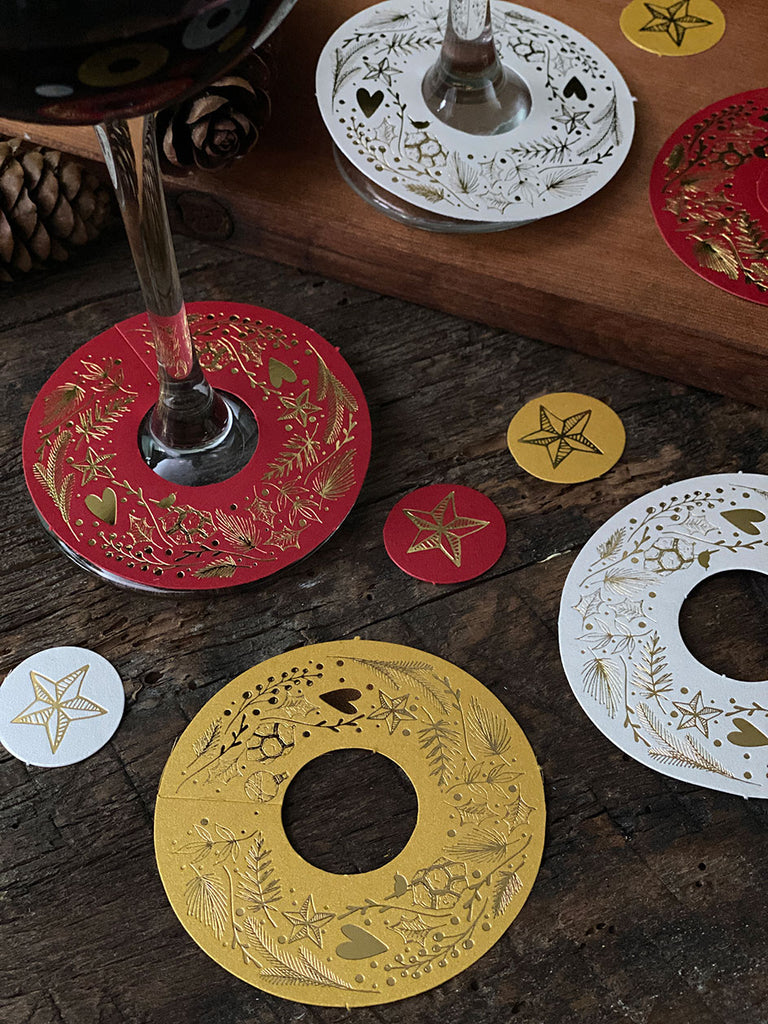 Glass Accent · Gold Wreath