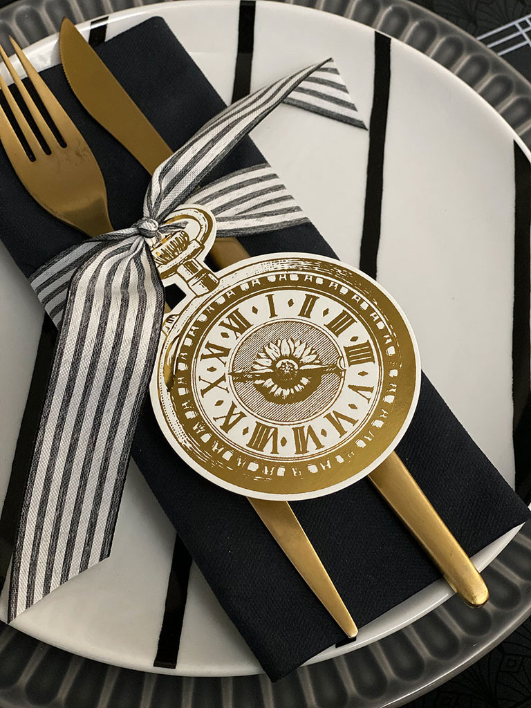 Table Accent · Pocket Clock