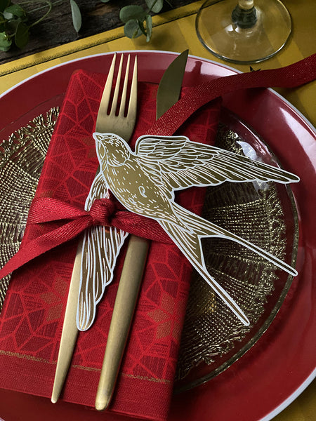 Table Accent · Swallow