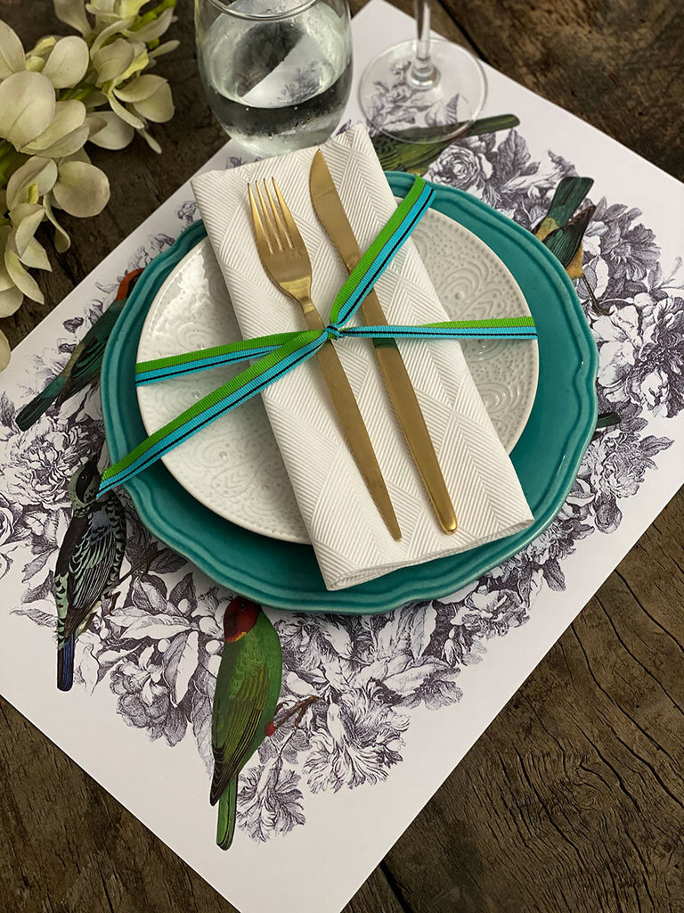 White Placemat · Bird Wreath