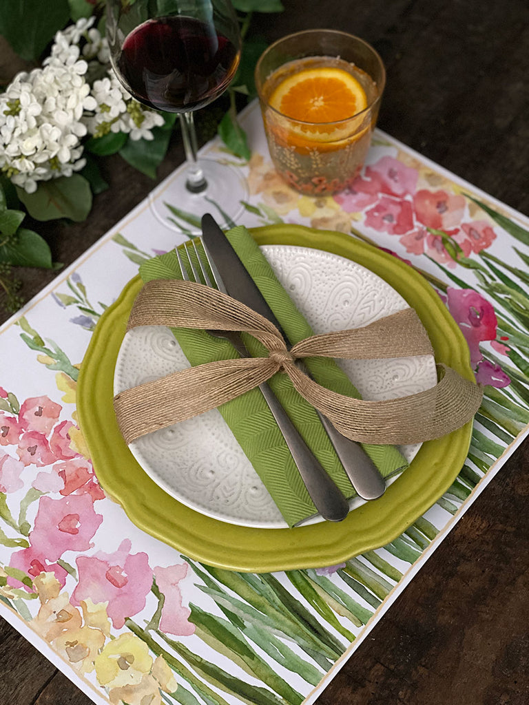 White Placemat · Gladiolus