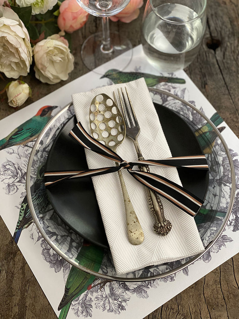 Square Placemat · Bird Wreath