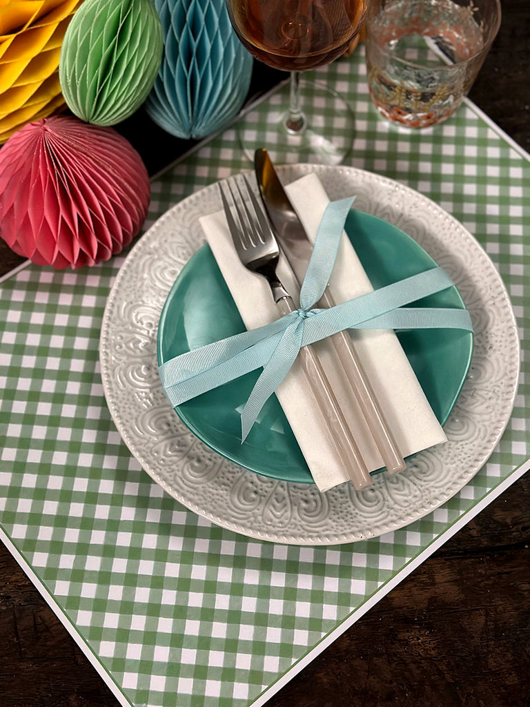 White Placemat · Vichy Green